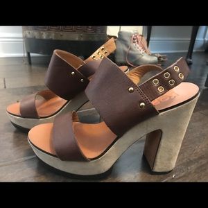 Michael Kors Sandal w Heel (8.5)